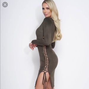 Mckenna Lace-Up Midi Dress - Olive